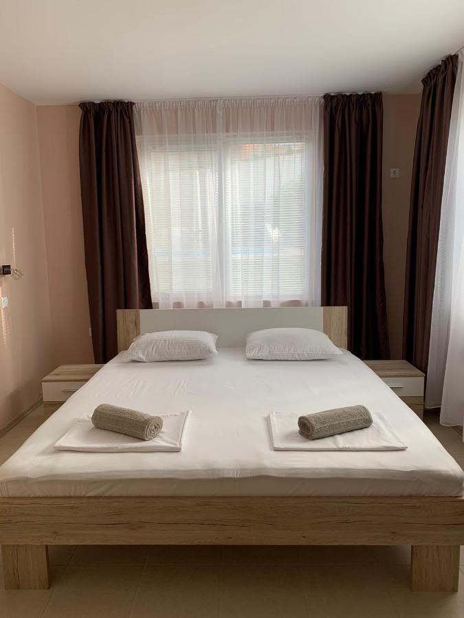 Villa Rouge - Apartment Victoria 索佐波尔 外观 照片